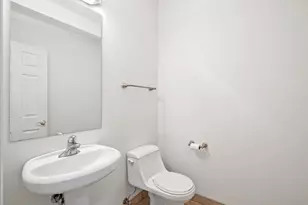 136 Oakwood Ave, Des Plaines, IL 60016 - Photo 14
