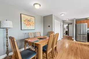 2545 W Catalpa Ave, Chicago, IL 60625 - Photo 12