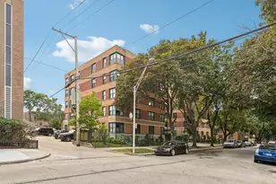 2545 W Catalpa Ave, Chicago, IL 60625 - Photo 4
