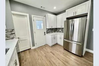2233 N Lawler Avenue #1, Chicago, IL 60639 - Photo 6