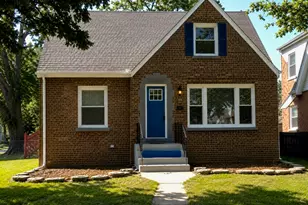 11056 S Sangamon St, Chicago, IL 60643 - Photo 1