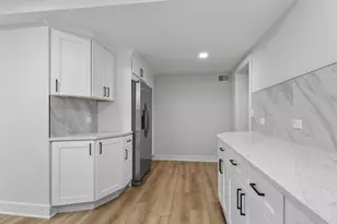 437 Highland Ave, West Chicago, IL 60185 - Photo 8