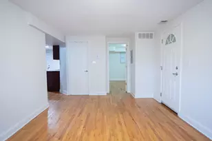 3057 W Grace St, Chicago, IL 60618 - Photo 12