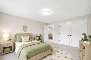 249 E Kenilworth Ave, Villa Park, IL 60181 - Photo 18