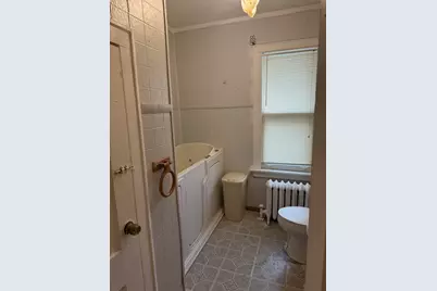 8139 S Carpenter Street, Chicago, IL 60620 - Photo 12