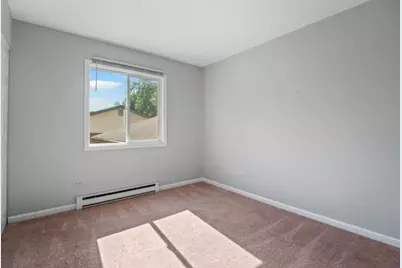 627 Chardonnay Lane #627, Crystal Lake, IL 60014 - Photo 16