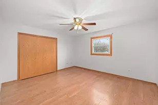 537 Erma Dr, Lake Holiday, IL 60552 - Photo 32