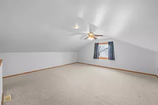 537 Erma Dr, Lake Holiday, IL 60552 - Photo 24