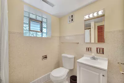 562 N Plamondon Drive, Addison, IL 60101 - Photo 22
