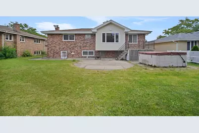 562 N Plamondon Drive, Addison, IL 60101 - Photo 24
