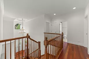133 N Geneva Ave, Elmhurst, IL 60126 - Photo 16