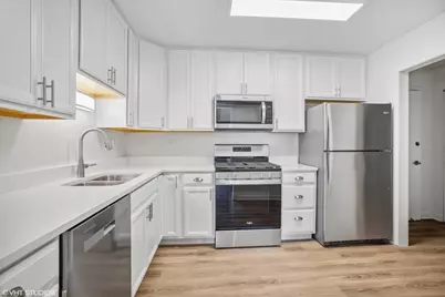 460 Eagle Road #108, Elk Grove Village, IL 60007 - Photo 2