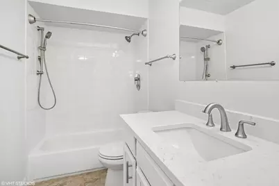 460 Eagle Road #108, Elk Grove Village, IL 60007 - Photo 4