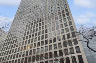 260 E Chestnut St, Chicago, IL 60611 - Photo 1