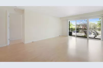 5200 Carriageway Drive #210, Rolling Meadows, IL 60008 - Photo 2