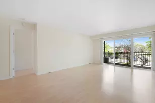 5200 Carriageway Dr, Rolling Meadows, IL 60008 - Photo 2