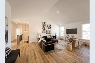 621 Zagreb Avenue, Sycamore, IL 60178 - Photo 16