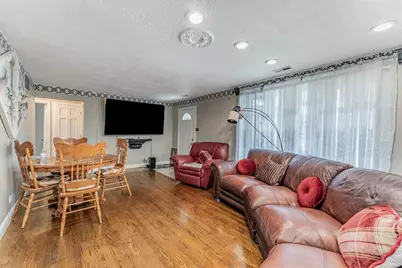 355 Oswego Street, Park Forest, IL 60466 - Photo 4