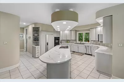 8420 Evergreen Lane, Darien, IL 60561 - Photo 8
