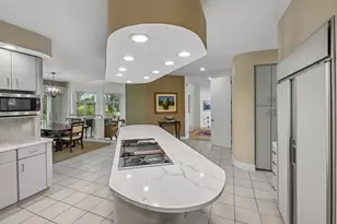 8420 Evergreen Ln, Darien, IL 60561 - Photo 12