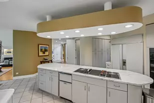8420 Evergreen Ln, Darien, IL 60561 - Photo 10