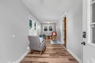 312 N Fair St, Champaign, IL 61821 - Photo 4
