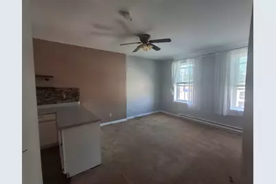 185 S State Street #2, Hampshire, IL 60140 - Photo 6
