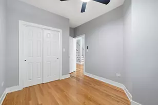 10825 S Avenue H, Chicago, IL 60617 - Photo 12