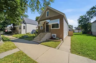 10825 S Avenue H, Chicago, IL 60617 - Photo 1