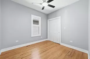 10825 S Avenue H, Chicago, IL 60617 - Photo 10