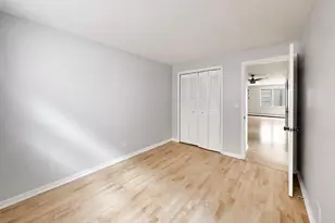 6460 N Northwest Hwy, Chicago, IL 60631 - Photo 16