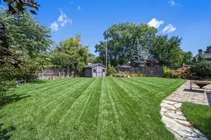 3550 Tamarind Dr, Northbrook, IL 60062 - Photo 18