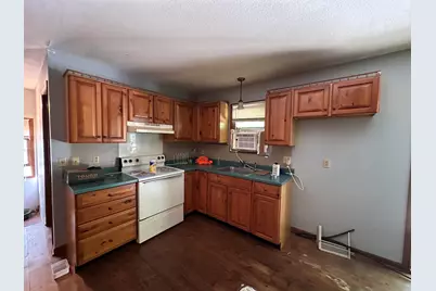 304 8th Avenue, Rock Falls, IL 61071 - Photo 2