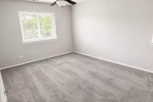 1755 Robin Ln, Hoffman Estates, IL 60194 - Photo 10
