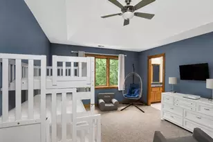 41W087 Highwood Ct, Campton Hills, IL 60119 - Photo 32