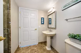 [Address not provided], Chicago, IL 60611 - Photo 18