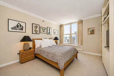 [Address not provided], Chicago, IL 60611 - Photo 12
