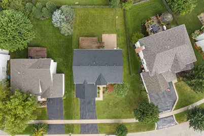1942 W River Oaks Drive, Round Lake, IL 60073 - Photo 22