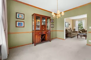 1942 W River Oaks Dr, Round Lake, IL 60073 - Photo 6
