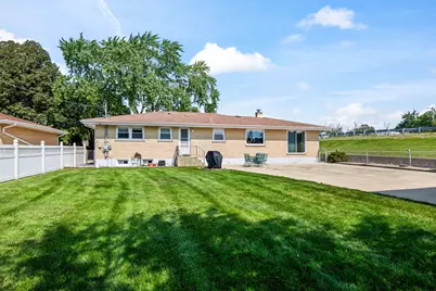 603 W Saint Aubin Drive, Addison, IL 60101 - Photo 30