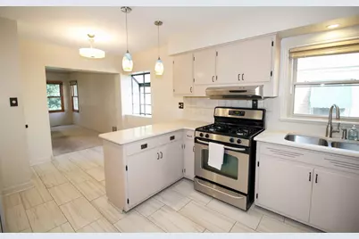 10326 S Artesian Avenue, Chicago, IL 60655 - Photo 12