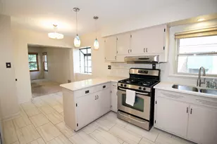 10326 S Artesian Ave, Chicago, IL 60655 - Photo 12