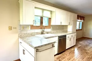 2741 Harbor Dr, Joliet, IL 60431 - Photo 12