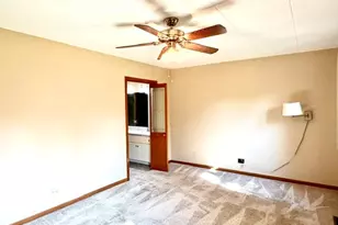 2741 Harbor Dr, Joliet, IL 60431 - Photo 22
