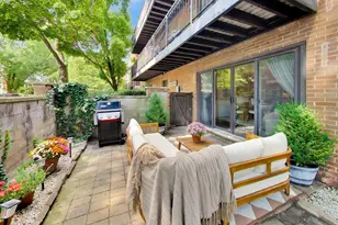 1122 W Altgeld St, Chicago, IL 60614 - Photo 16