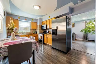 7828 Lotus Ave, Burbank, IL 60459 - Photo 6