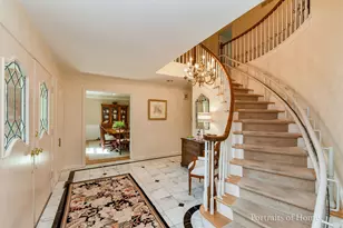 34 Sheffield Ln, Oak Brook, IL 60523 - Photo 2