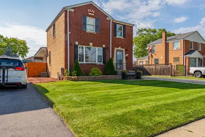 1910 N 74th Avenue, Elmwood Park, IL 60707 - Photo 1