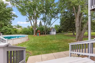1S705 Westview Ave, Lombard, IL 60148 - Photo 32