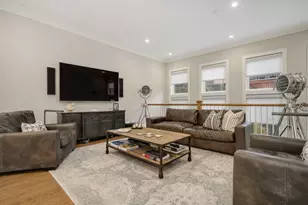 2119 N Kenmore Ave, Chicago, IL 60614 - Photo 16